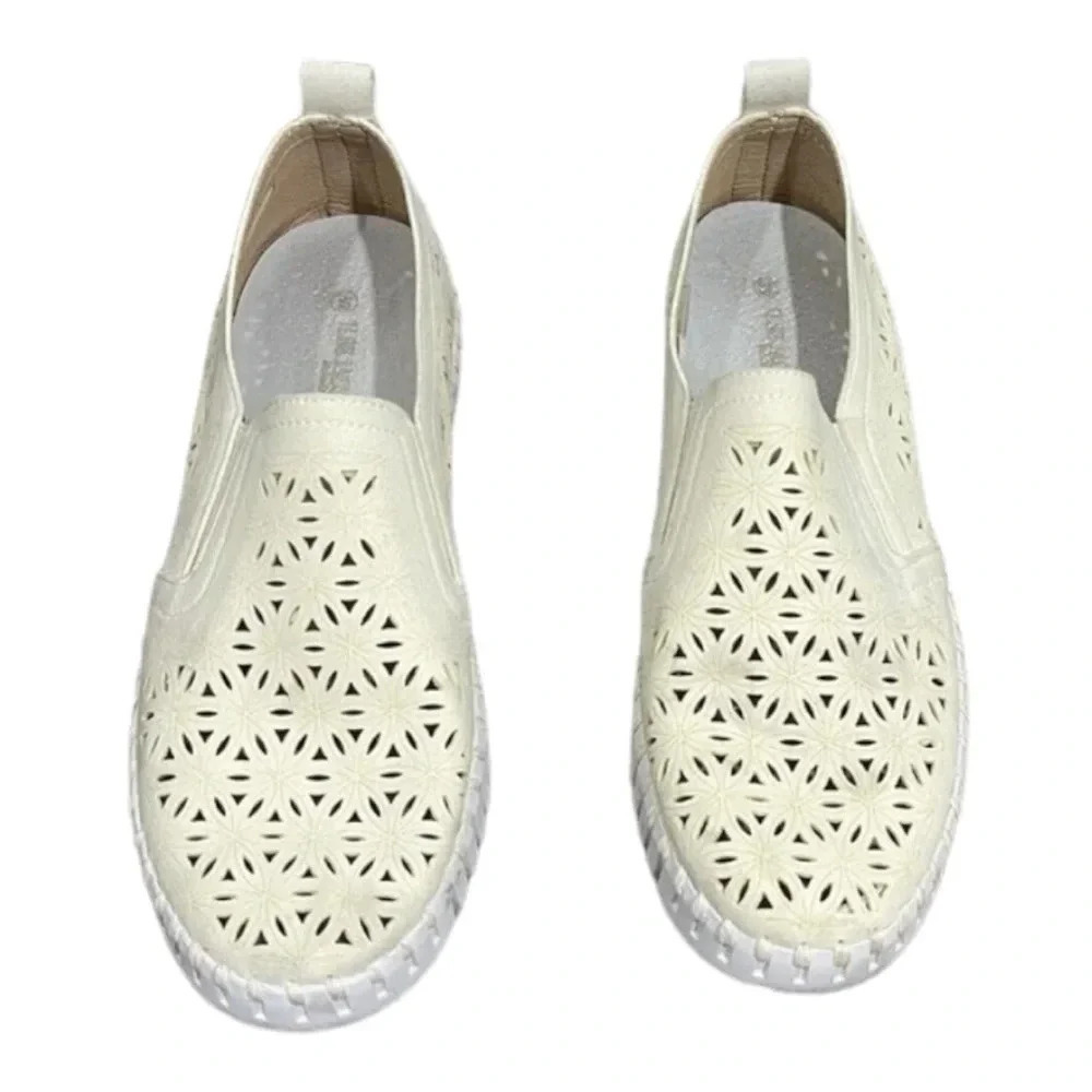 Isla Jacobsen Denmark Milk‎ Crème Tulip Laser Shoes 39